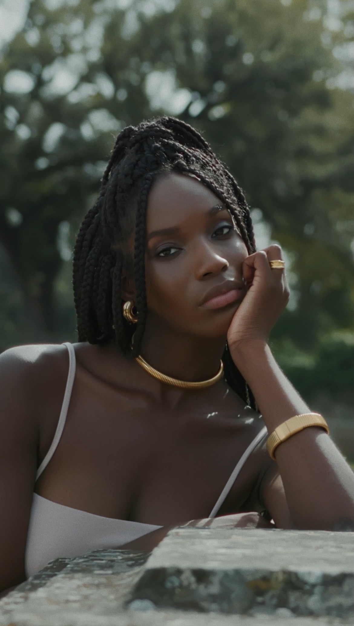 Editorial Look 8